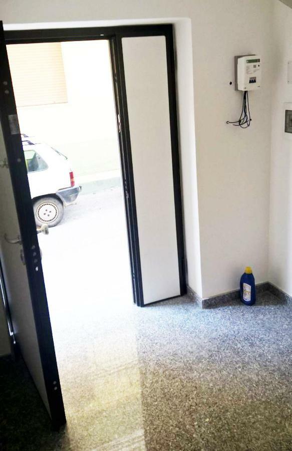 Climatizzato In Centro A 100M Dal Mare Villa Cirò Marina Екстериор снимка